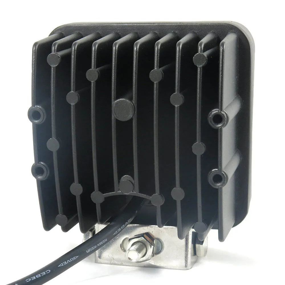 Светодиодный рабочий светильник для внедорожников тракторов лодок 9-32 В