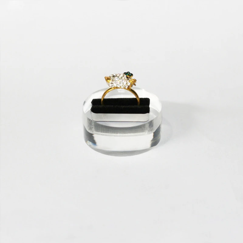 clear Customized Acrylic Round Ring Display Stand Ring Holder Ring Stand Jewelry Display Case Ring Organizer for Single Ring Display - Цвет: clear
