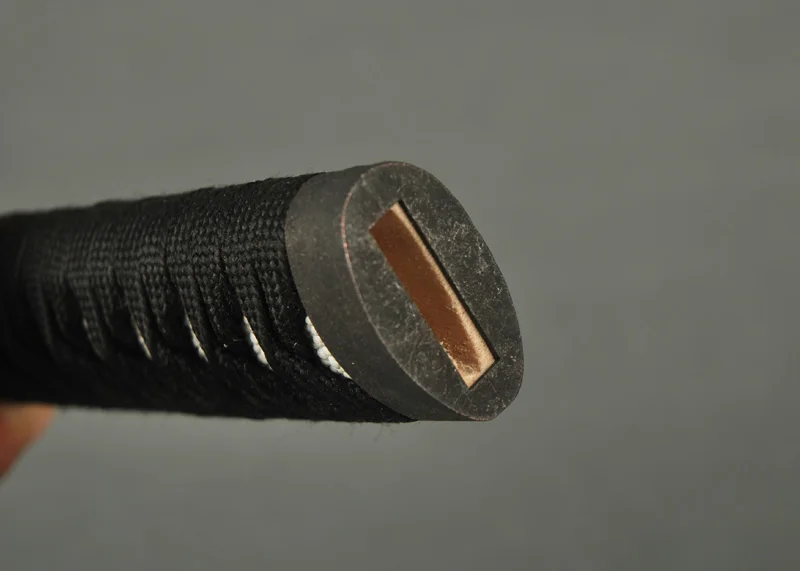 Классический и станет большим подспорьем при выполнении с ручкой в виде меча Tsuka