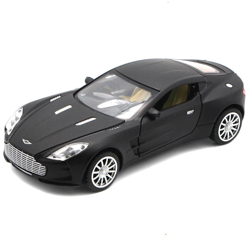 Супер гоночный автомобиль Aston Martin 1:32 сплав литье под давлением шесть модель двери