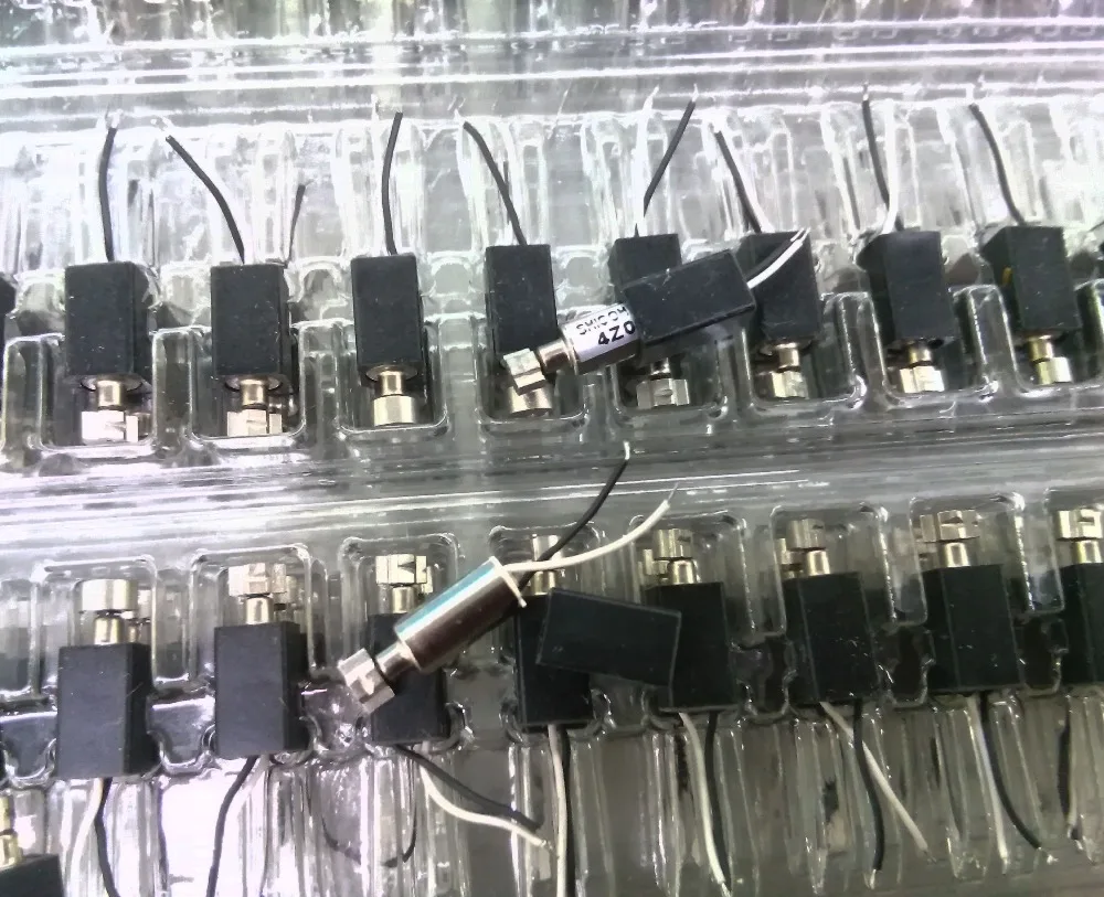 200 шт. x мини двигатель постоянного тока пейджер вибратор микро 4 мм 8 вибрирующий