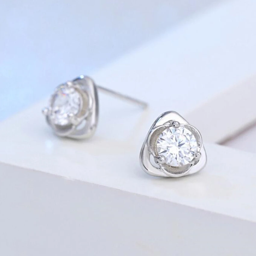 Ms. Sweet маленькие серьги с двойным цветком и кристаллами серебряные простые