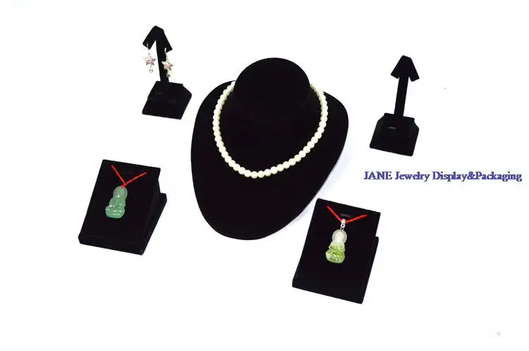 Маленький дисплей для ювелирных изделий Free Air витрина из черного бархата
