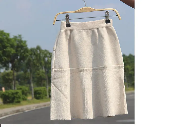 Осенне-зимние комплекты со звездами на пуговицах, с объемной бахромой, свитер+ юбка, костюм