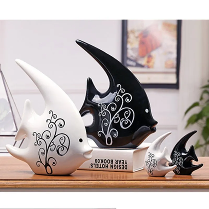 

Simulation Animal Shiri Statue Helostoma Temmincki Arts Ceramic Craftwork Desktop Office Decoration Valentine's Day Gift L2929