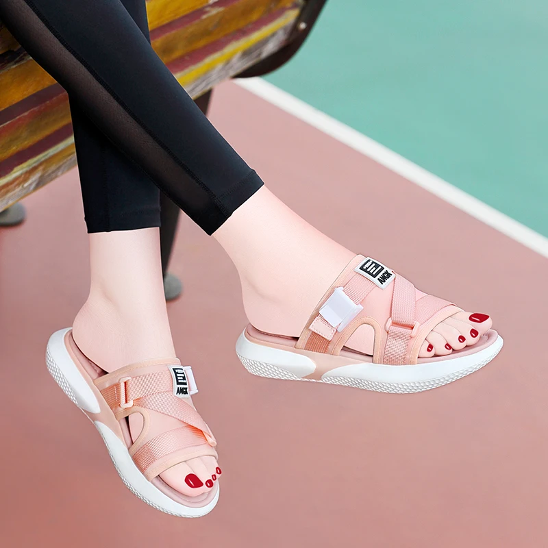 Женские пляжные шлепанцы с вырезами домашние без застежки Новинка лета 2019 | Обувь