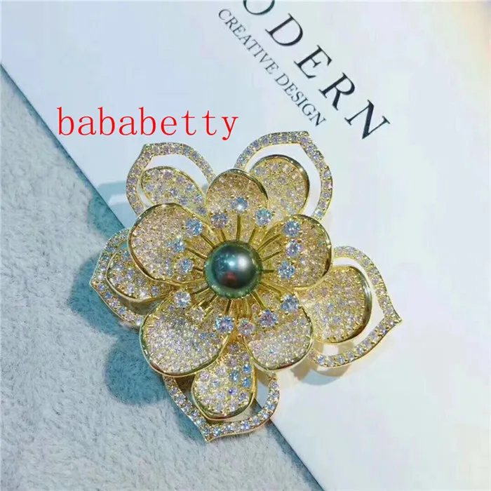 Вуалетка искусственный цветок инкрустация 12 мм белая Черная оболочка