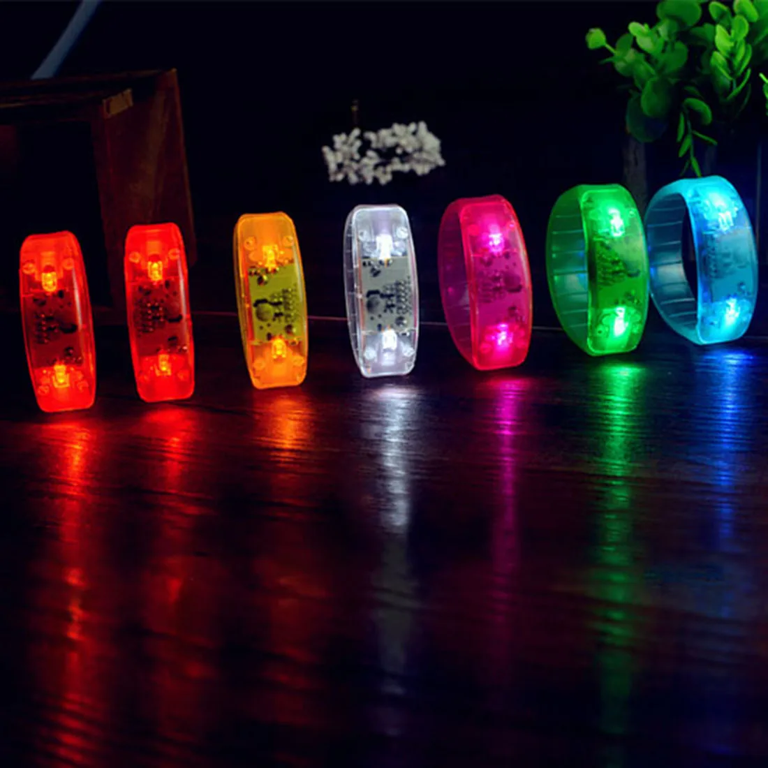 

Hot New Unisex Sound Controlled LED Light Up Bracelet Activated Glow Flash Bangle For Mother's Day Festival Party fast delivery