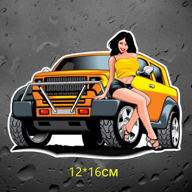 Tri Mishki WCS722 #12 х 16 см Сексуальная Девушка сидит большой автомобиль Красочные