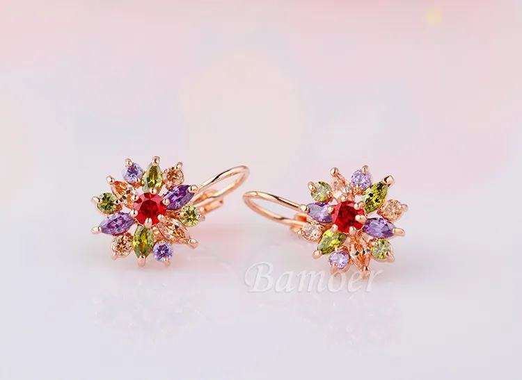 AliExpress Лидер продаж Элитный бренд золото Цвет серьги-гвоздики циркониевые серьги ААА высокое качество с украшением в виде кристаллов в виде капель с кристаллами в форме Для женщин подарок