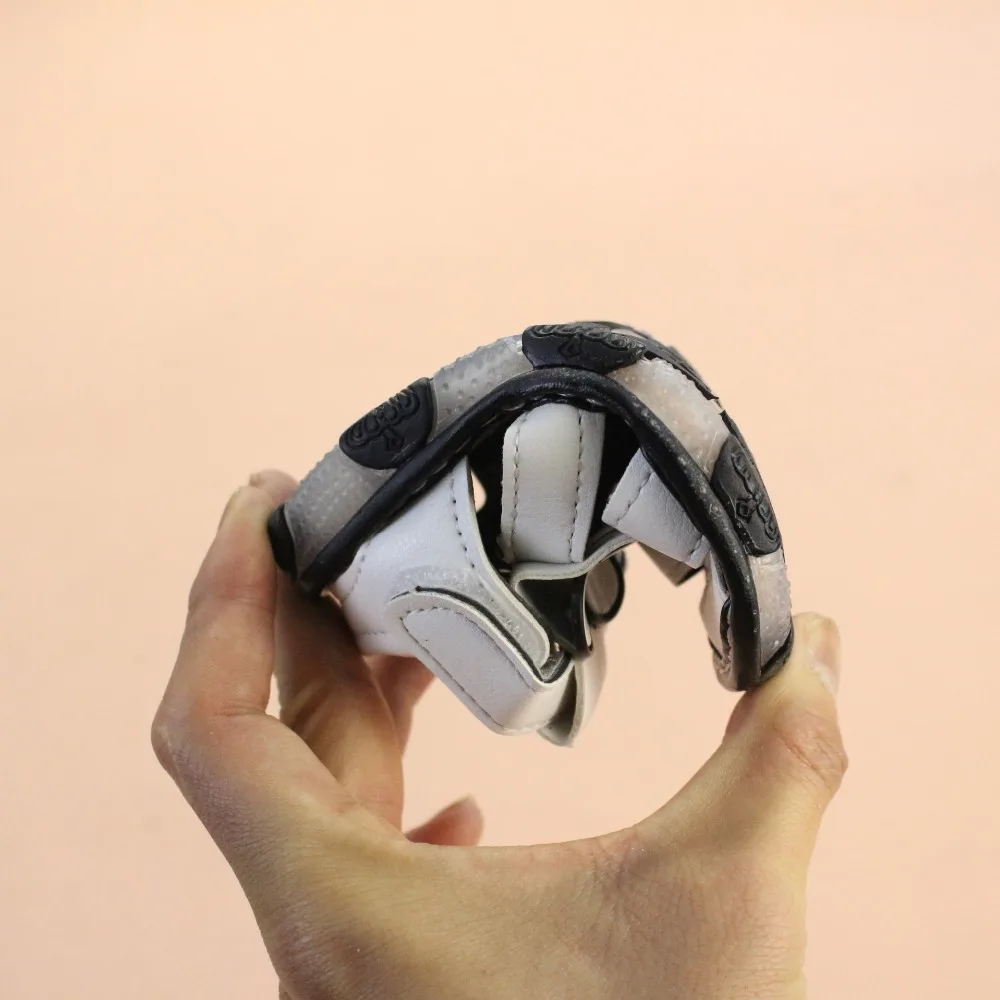 Modis/Новинка детская обувь с подсветкой детские сандалии мягкой подошвой для