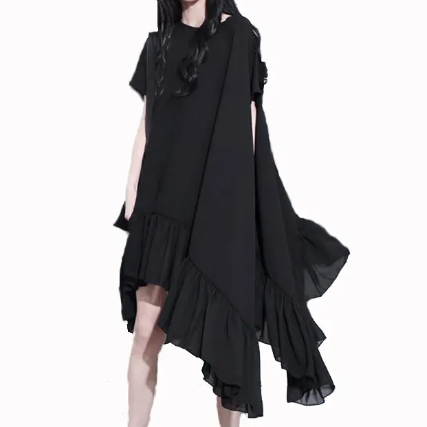 Женское шифоновое платье с оборками черное свободное плиссированное большого