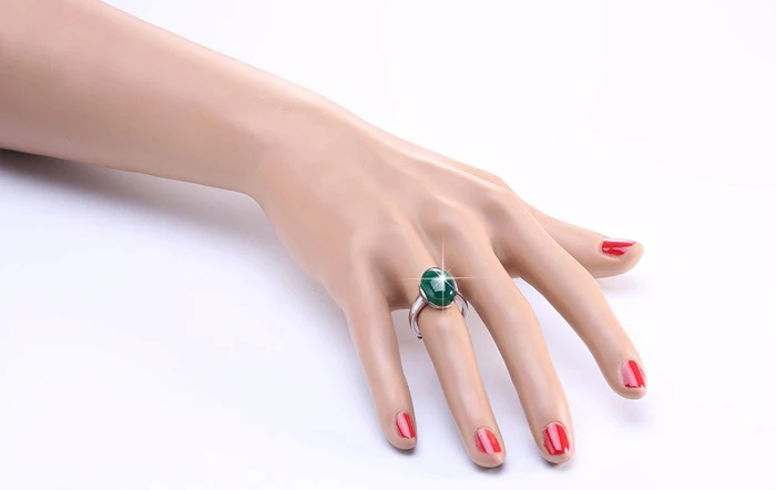 YINHED Genuine 925 Sterling Silver Jewelry Big Green/Red Crystal Adjustable Finger Rings For Women Engagement Ring ZR303 |