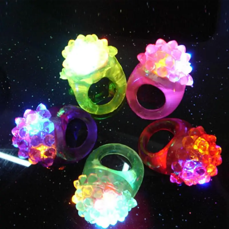 12 шт. светодиодный клубника мигающий свет кольца мигание вечерние мягкий Glow желе