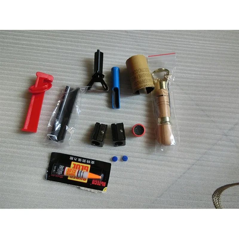 Набор для ремонта наконечников кия бассейна: 2 наконечника клей и инструмент |