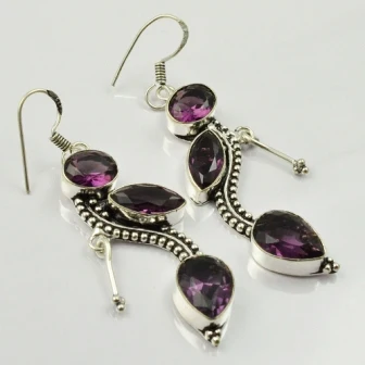 

Аметисты, серебряное покрытие на медных сережках, 61 мм, E1924