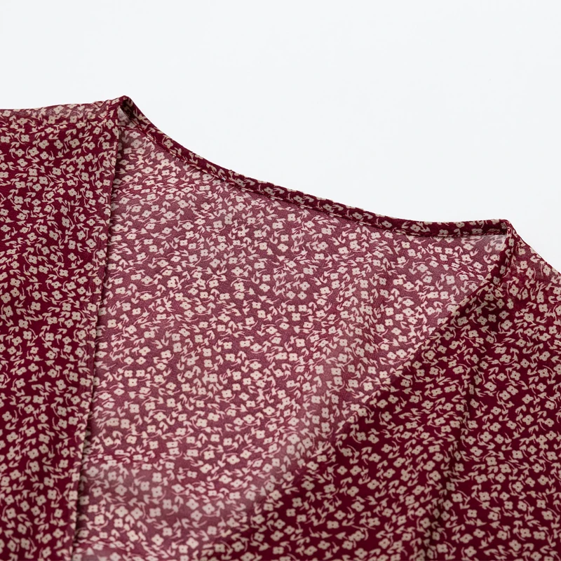 Женское платье с цветочным принтом V-образным вырезом и коротким рукавом |