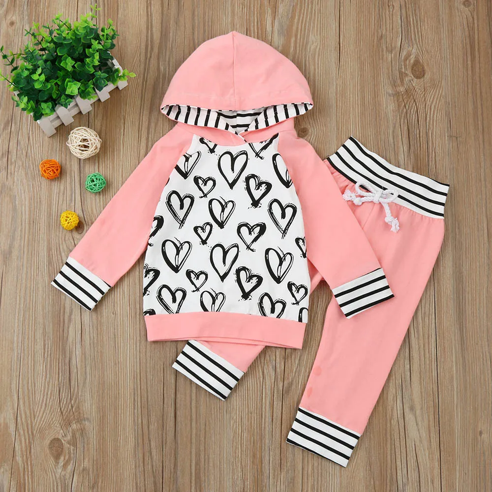 Vestido infantil/Лидер продаж, комплект одежды для маленьких мальчиков и девочек с принтом в виде сердца, топ с капюшоном+ штаны, костюмы kiz bek giyim#06