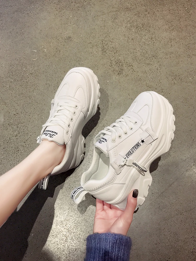 Женская Повседневная осенне зимняя новая удобная обувь на толстой подошве