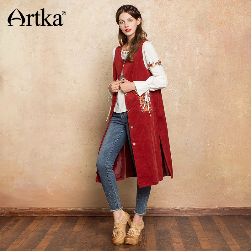 ARTKA, Осенний женский жилет, вельветовый, длинный, жилет для женщин, с вышивкой, без рукавов, жилет, куртка,, винтажная женская верхняя одежда LA10271Q
