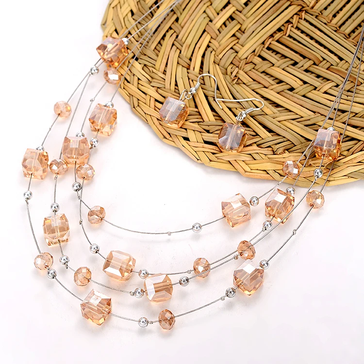 Комплект из колье и серёг с кристаллами цвета шампанского | Украшения аксессуары