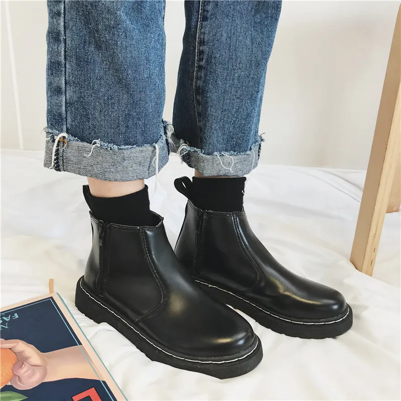 2019 элегантные минималистичные черные ретро Ботинки Челси на плоской подошве с