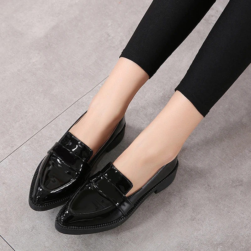 Оксфорды в британском стиле Прошитые вручную туфли из лакированной кожи зимние