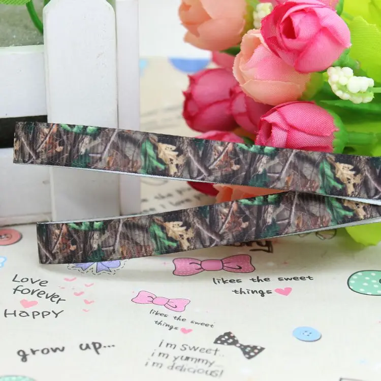 3/8 &quotБесплатная доставка цветы камуфляж quatrefoi печатных grosgrain ленты волос лук