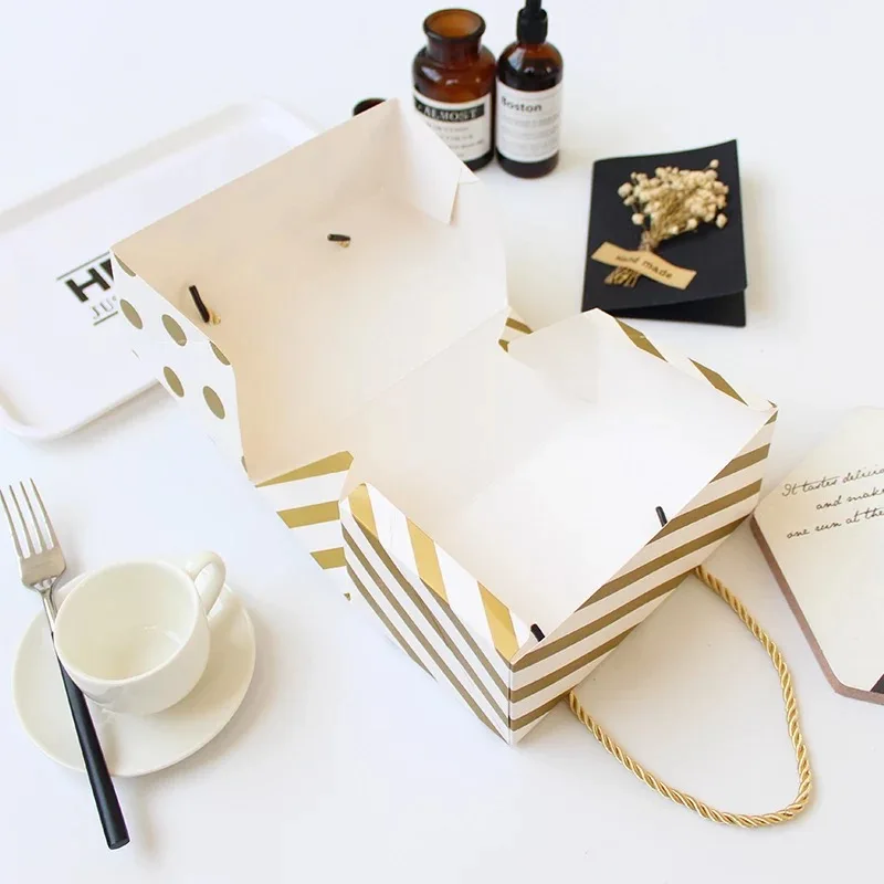 10 шт. бумажные коробки с золотыми ручками в горошек для конфет печенья Дня