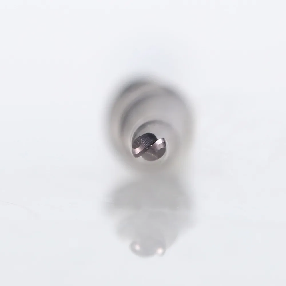 Вольфрам Твердосплавные 4 мм R0.75 конические концевые фрезы с коническим ЧПУ