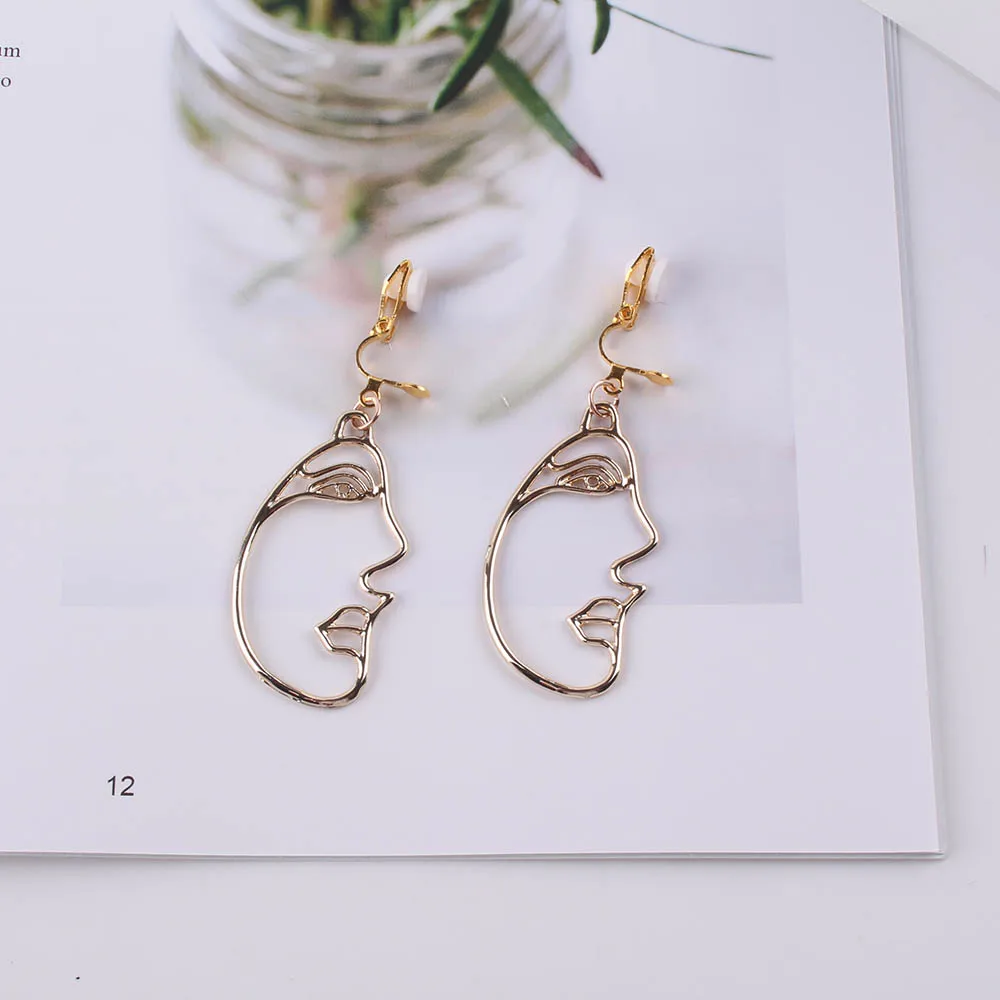 

NEW Charming Hollow Face clip on earrings no pierced Earring For Women Face no ear hole Earrings Girls Bijoux 2018
