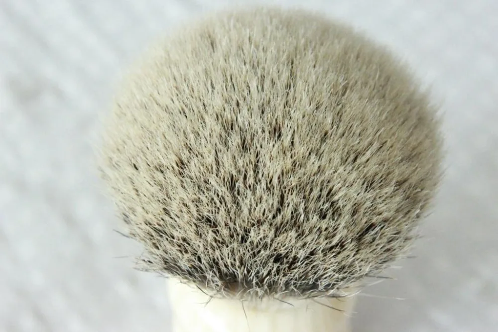 Акция: FS-24mm плоская кисть для бритья Silvertip Badger с ручкой из искусственной слоновой кости+ подставка