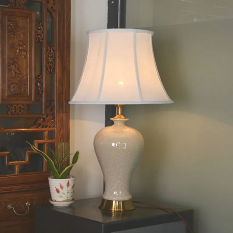 

High End Classical European Handmade Chinese Ice Cracked Ceramic Led E27 Table Lamp For Living Room Bedroom Deco H 66cm 1071