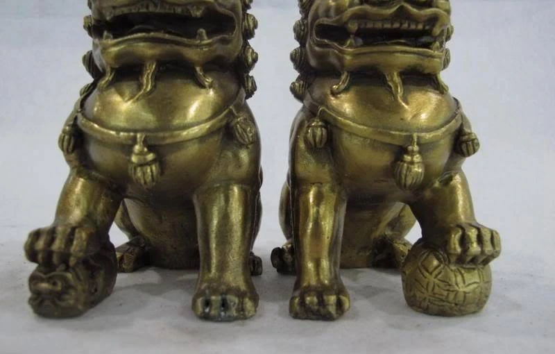 Tibet classical brass copper carved foo dog lion beast fengshui figurine Statue | Дом и сад