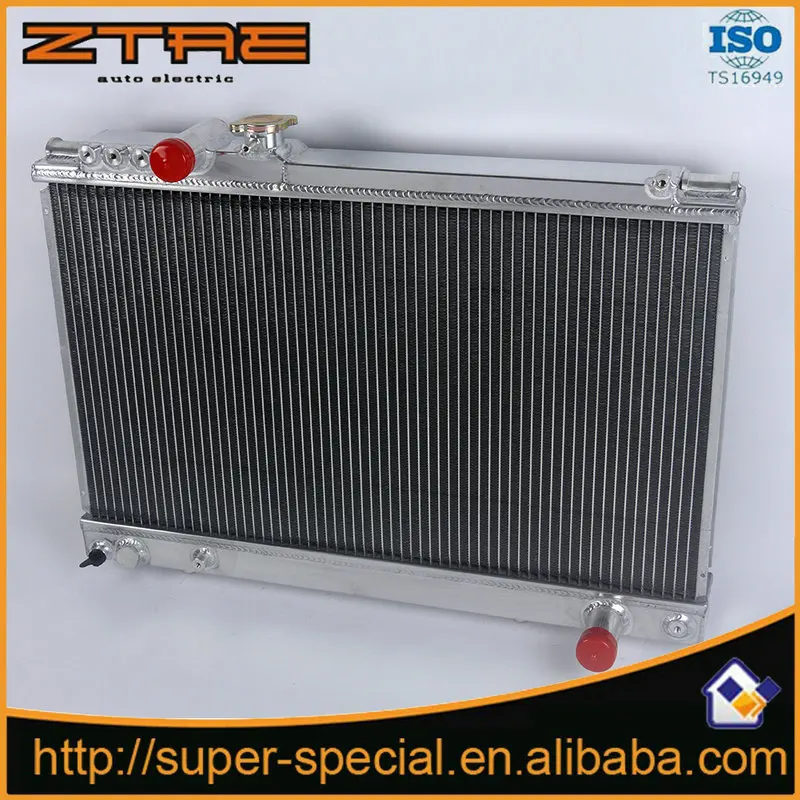 Высококачественный новый гоночный алюминиевый автомобильный радиатор для