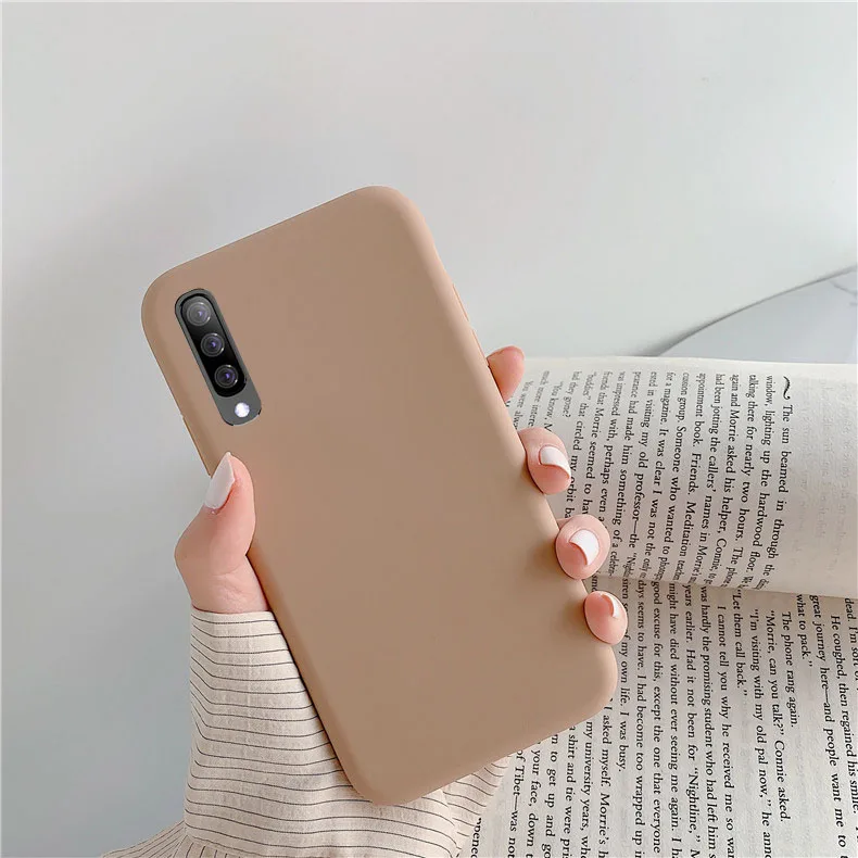 Brown Сплошной цвет силиконовый чехол для samsung galaxy a10 a20e a20 a30 a40 a50 a70 note 8 9 10 a6 a7 j4 j6 plus s8 s9 s10 s10e чехол - Цвет: Brown