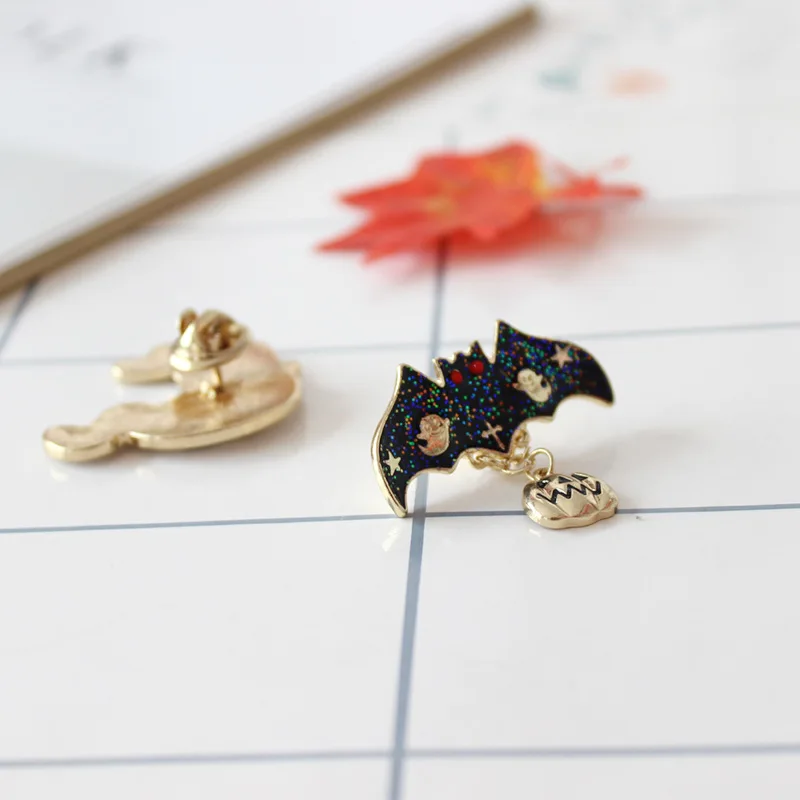 Эмалированные значки на Хэллоуин белый призрак черные летучие мыши тыква милая