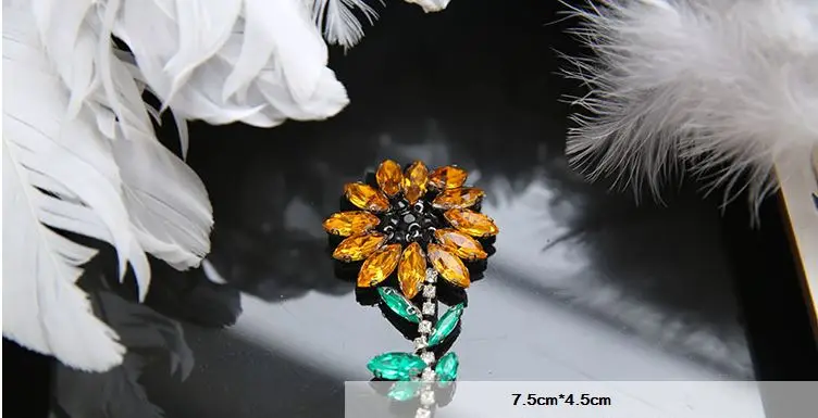 3D Ручная работа искусственная кожа для одежды нашивка в виде пчелы вышивка