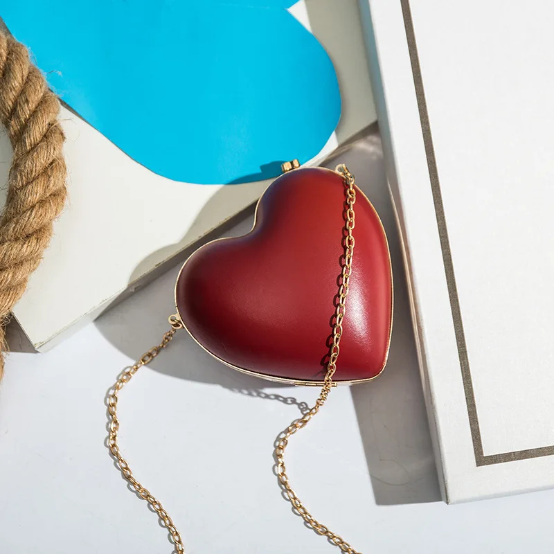 New cute Love Crossbody Tanabata Gift Red Heart Shape Shoulder Bag Lover Chain Female Bag Versatile Funny Bag Bolsa Feminina
