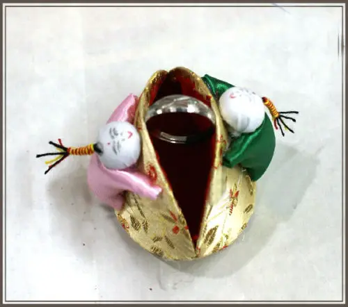 Wholesale 7*5cm 10Pcs Chinese Handmade Vintage Silk Jewelry Boxes With2cute Baby Dolls | Украшения и аксессуары