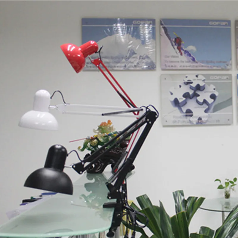 Настольная лампа с регулируемым зажимом прикроватная настольная для спальни