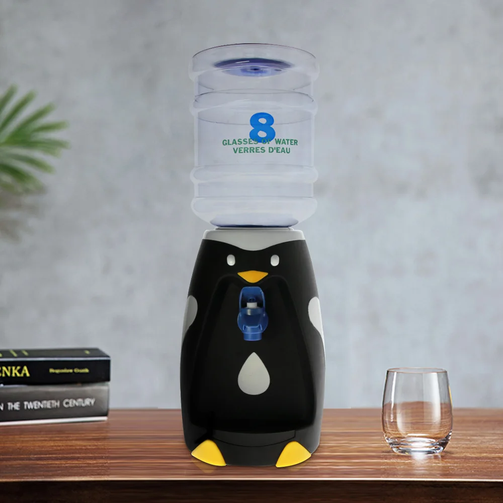 

2.5 Liters Penguin Mini Water Dispenser 8 Glasses Water Verres D'eau Aquatic Flightless Birds Home Desktop Decoration