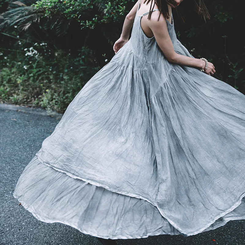 2019 весенне летнее Хлопковое платье на бретелях Cakucool необычное с большим подолом