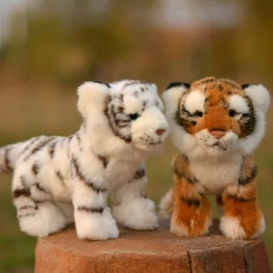 

2019 new arrival 20cm lovely tiger plush toy for children Birthday gift