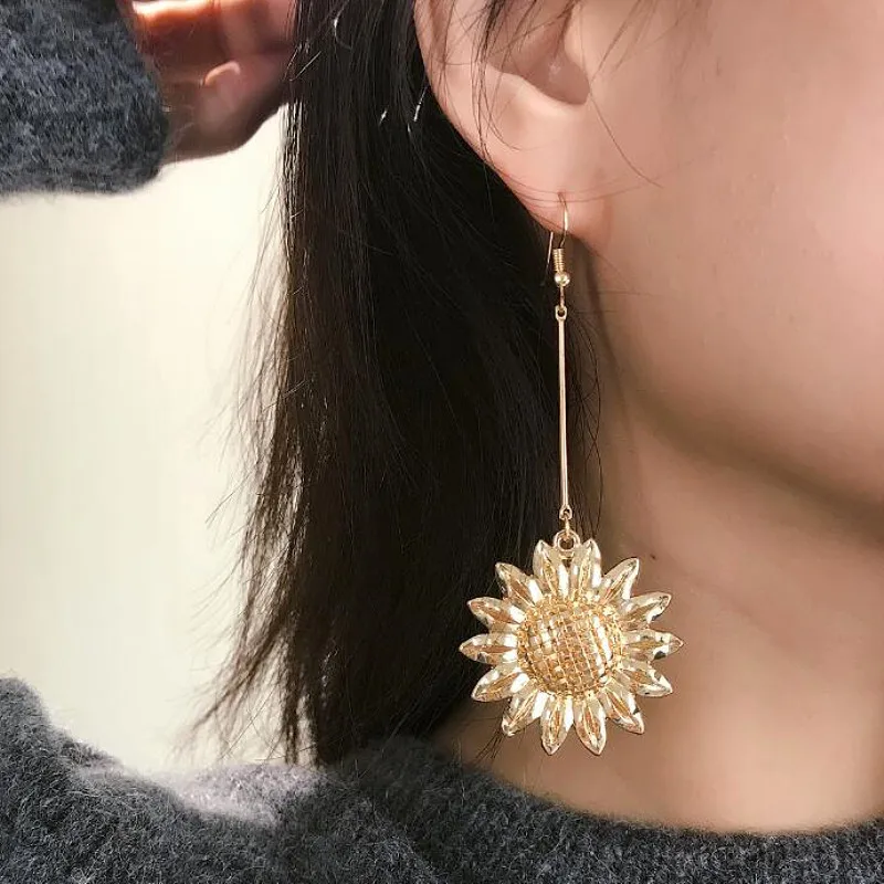 Серьги подвески Timlee E280 объемные длинные металлические серьги с подсолнечником