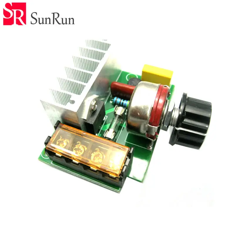 Регулятор напряжения 220В высокой электронной мощности 4000 Вт на кремниевом контроллере.