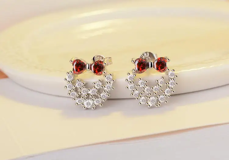 Женские серьги-гвоздики из серебра 925 пробы с кристаллами | Украшения и