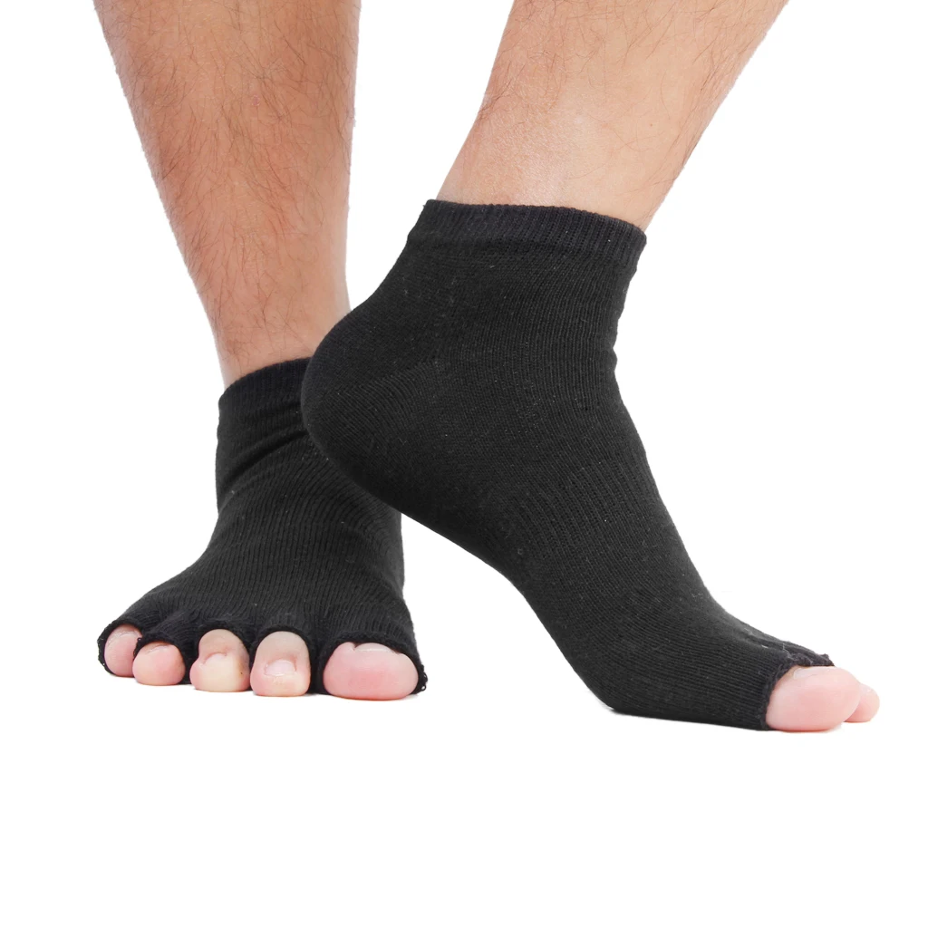 

1 Pair Men Women Unisex Breathable Five Finger Open Toe Socks Half Toe Socks Anklet Grip Gym Pilates-Black