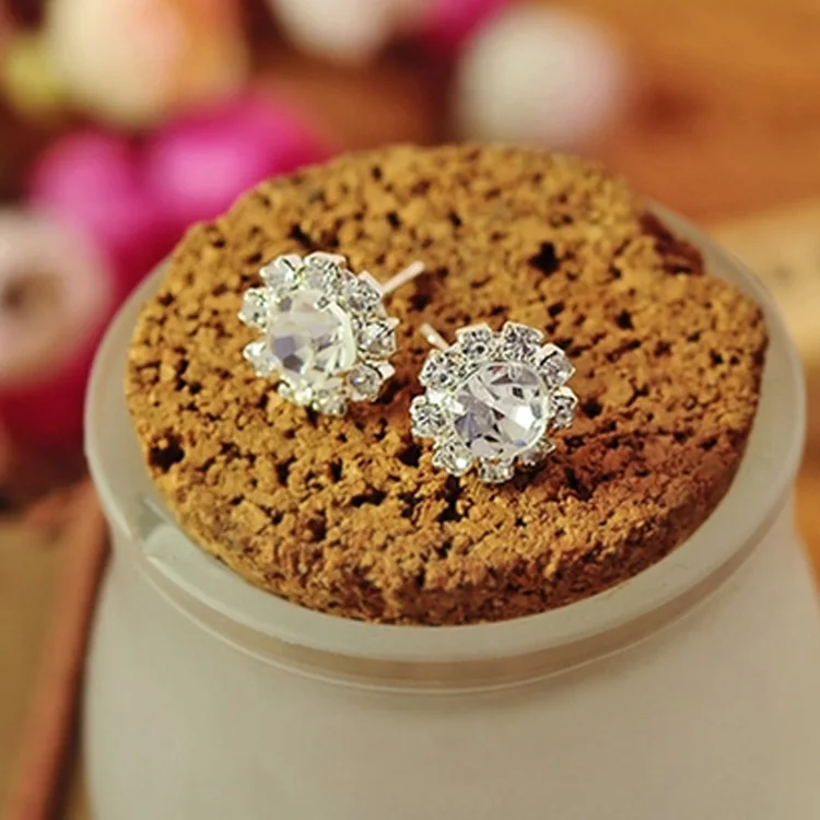 Бесплатная доставка 1 пара! Новый стиль белые хрустальные стразы шпильки с