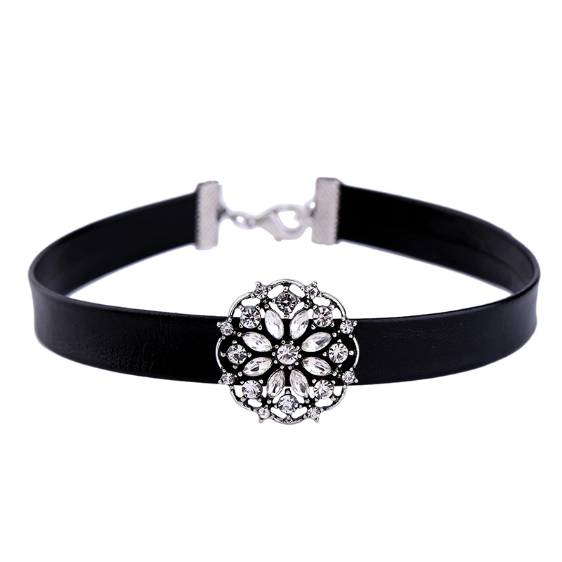 Новинка 2017 Трендовое черное колье чокер с кристаллами и цветком женское ожерелье